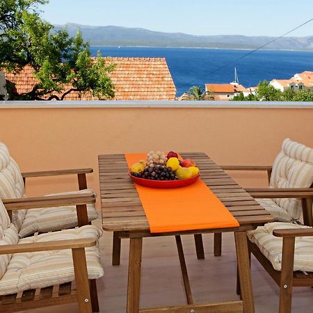 Iris Apartments Bol (Adults Only) מראה חיצוני תמונה